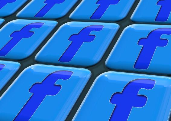 8. Tutto ciò che scrivi sullo status, Facebook lo sa, anche se non lo invii