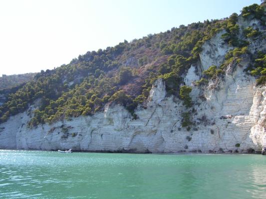 10. Baia di Punta Rossa, Mattinata, Foggia, Puglia