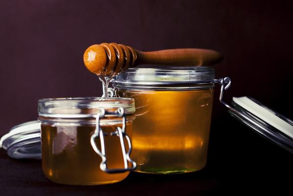 8. Il miele non scade mai 
