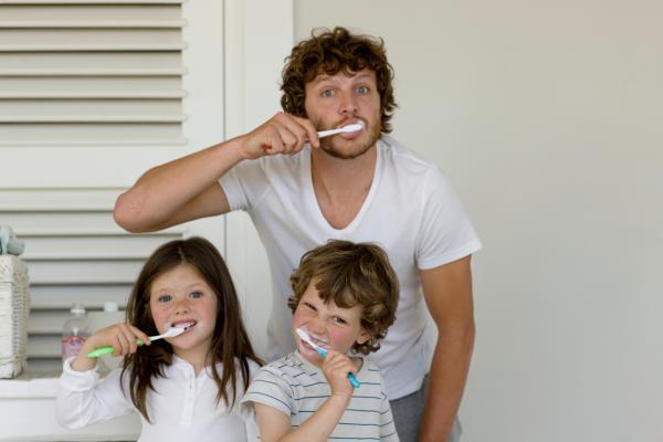 7. Basta una minuscola dose di dentifricio