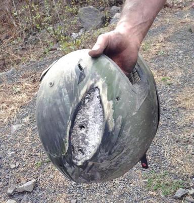 9. Il casco? Il tuo migliore amico