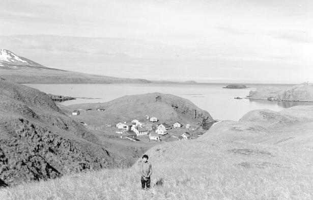 2. Un intero villaggio Inuit in Canada