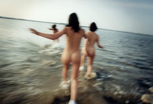 6. Il bagno? Nudo, ogni tanto