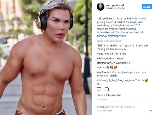 3. Uomo o bambola?