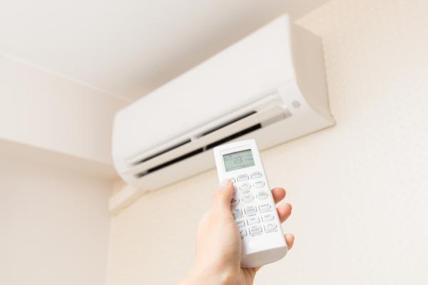 7. Impostate i condizionatori a una giusta temperatura