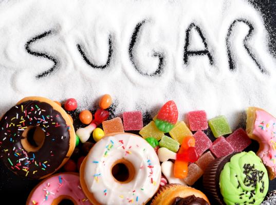 6. Evitare zucchero, farina e dolci 