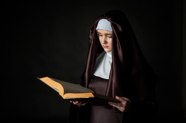 3. Religiosi, assistenti sociali, lavoratori impiegati nel sociale 