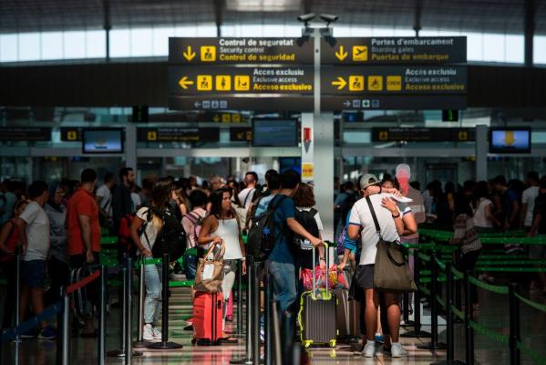6. Sciopero rinviato in aeroporto