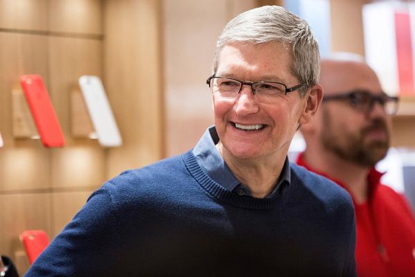 Tim Cook: 4,30 