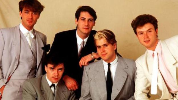 Spandau Ballet. Guarda l'inedita versione live di Glow. Il video