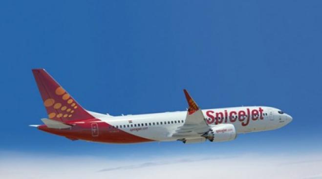 Troppa Puzza In Cabina Boeing 737 Costretto Ad Atterrare Radio 105