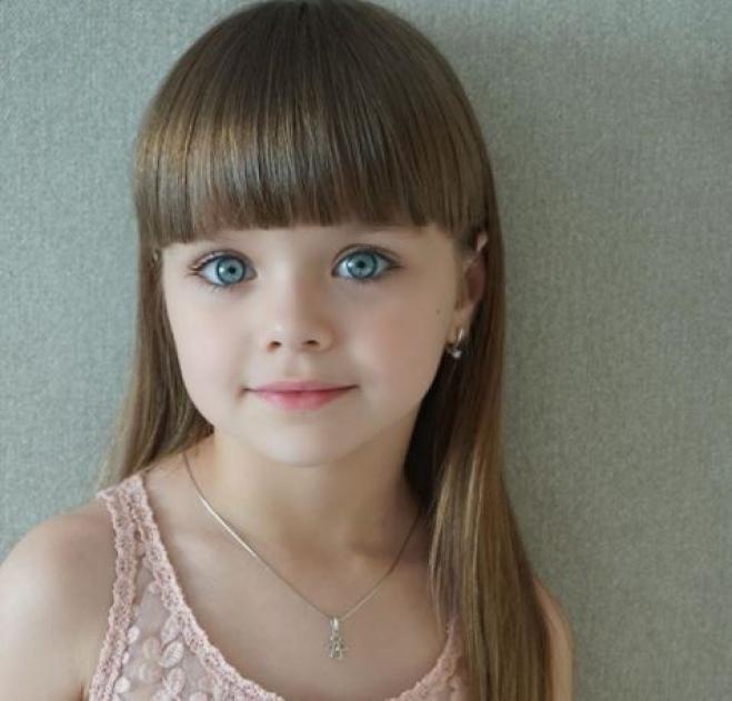 La Nuova Bambina Più Bella Del Mondo Ha 6 Anni E Viene