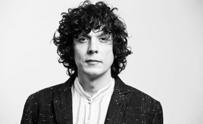 Ermal Meta: fuori le date dell'instore tour di "Non abbiamo armi" - Radio 105