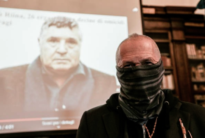 Capitano Ultimo, il carabiniere che arrestò Totò Riina, ha di nuovo la ...