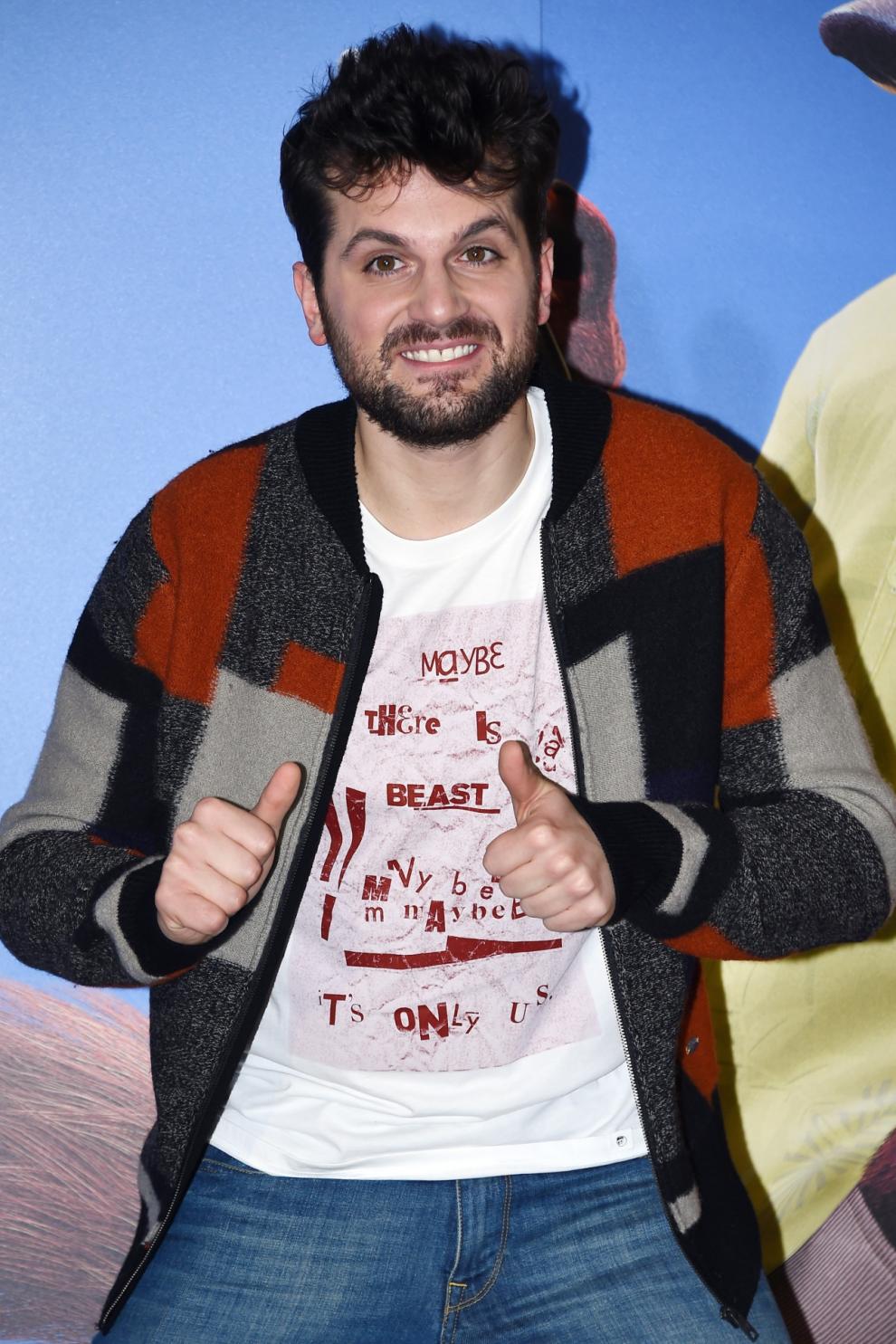 Frank Matano a 105 Mi Casa, venerdì 29 alle 18.00 Foto 1 di 6 Radio 105 Frank Matano a 105 Mi Casa, venerdì 29 alle 18.00 Foto 1 di 6 Radio 105